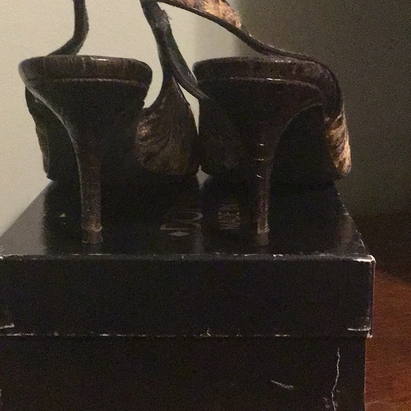 FRENCH LEOPARD SLING BACK PUMPS - Picture 2 of 3